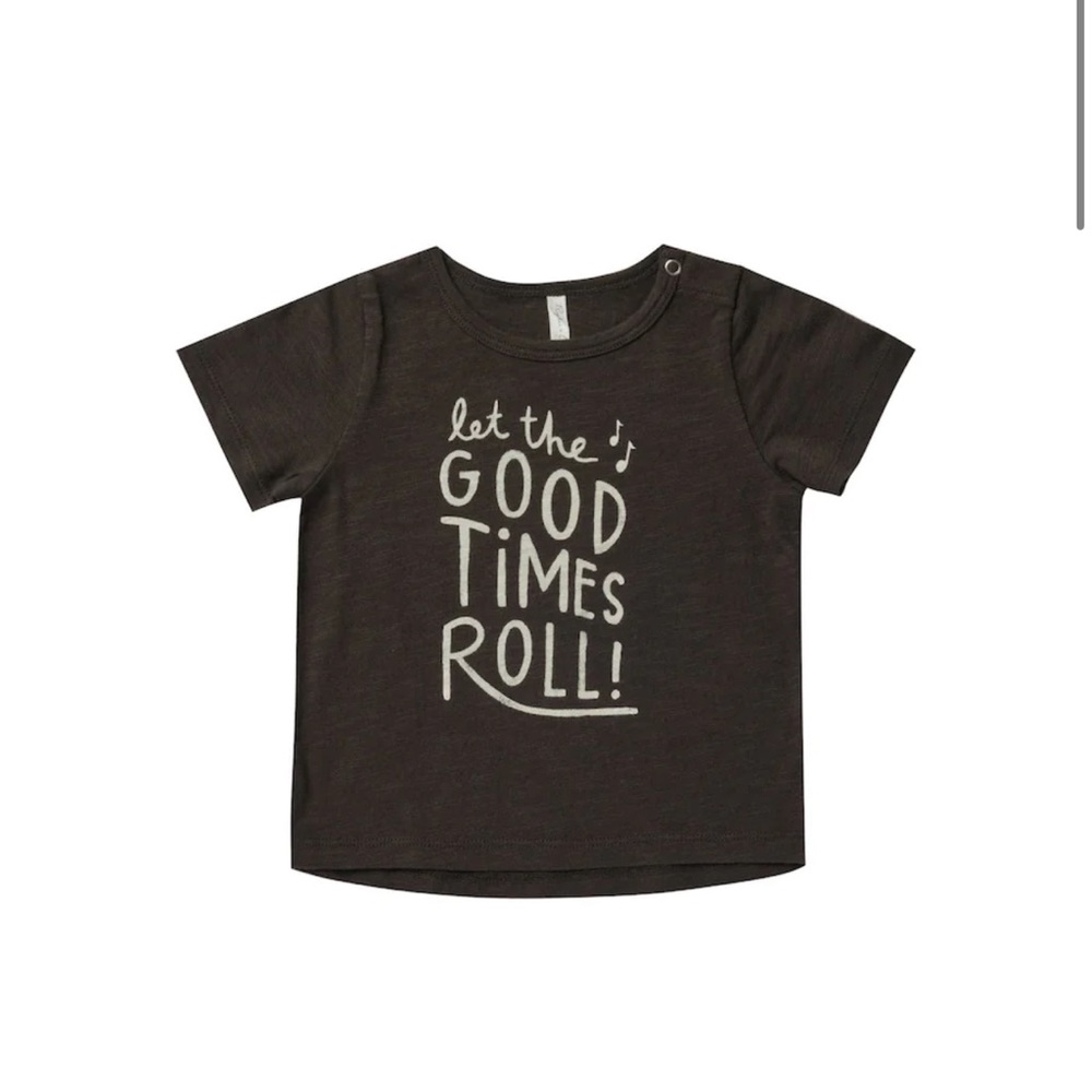 •SOLD• Rylee + Cru Black Tee 6/7